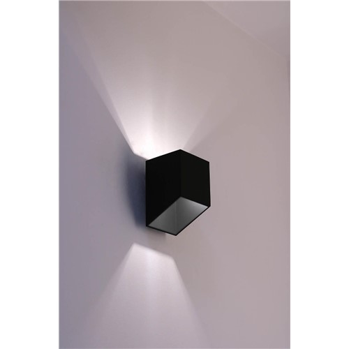 Loftowy kinkiet Rubik krótki czarny lampa ścienna do korytarza